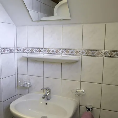 Haus Hoefen-2 By Interhome * كابل