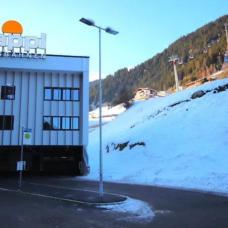 Haus Hoefen-2 By Interhome كابل